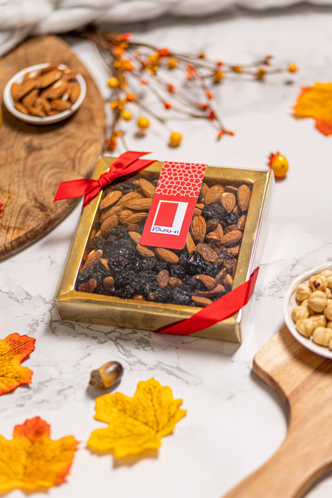 Sultanas &amp; Raisins Mix Gift Box, 180g